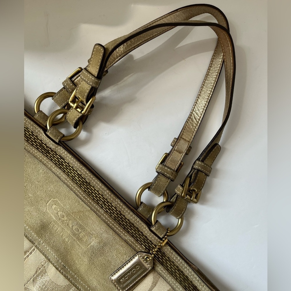 COACH Signature beaded Shoulder bag tote handbag beige gold canvas F06J-10390 - Picture 5 of 10